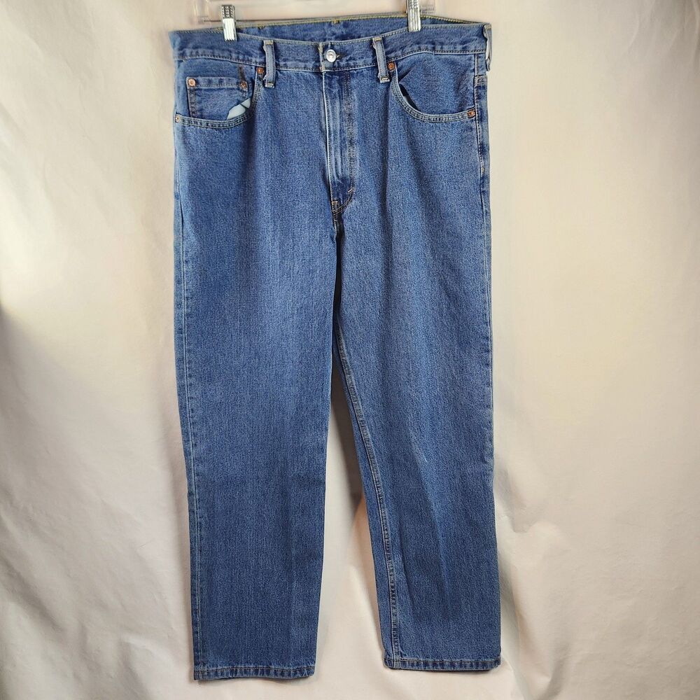 Levis 550 Jeans Mens 38x32 Medium Wash Blue Denim Relaxed Fit Tapered Leg Baggy